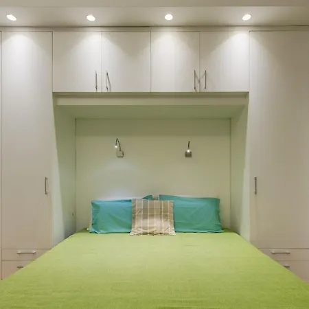 Poli Apartmán Turín